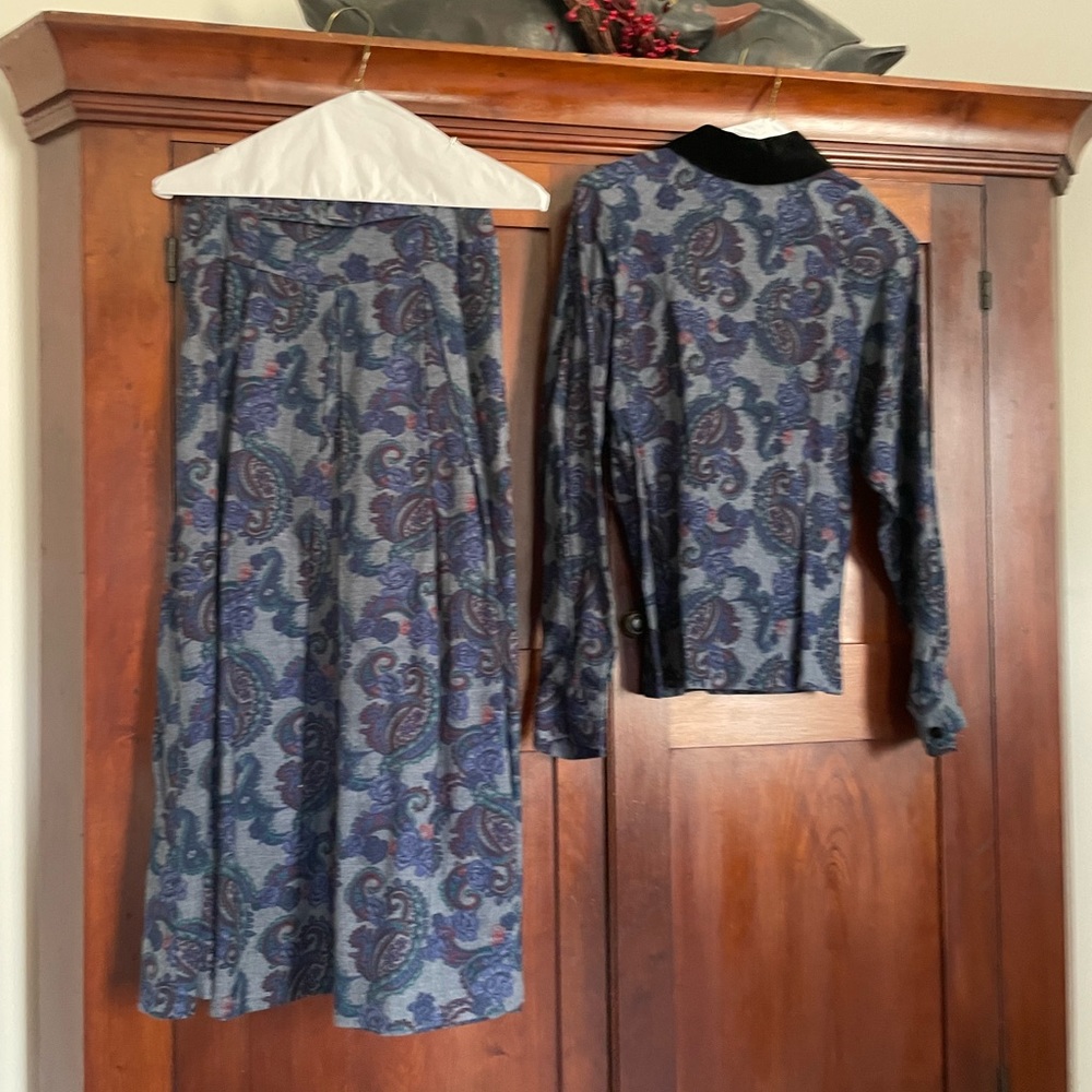 Laura Ashley skirt suit US8 - Picture 2 of 5